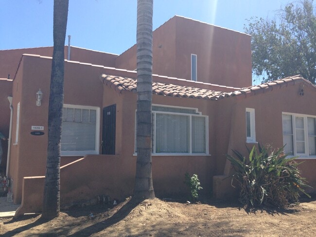 Building Photo - 14352 Tiara St Unit 3 Rental