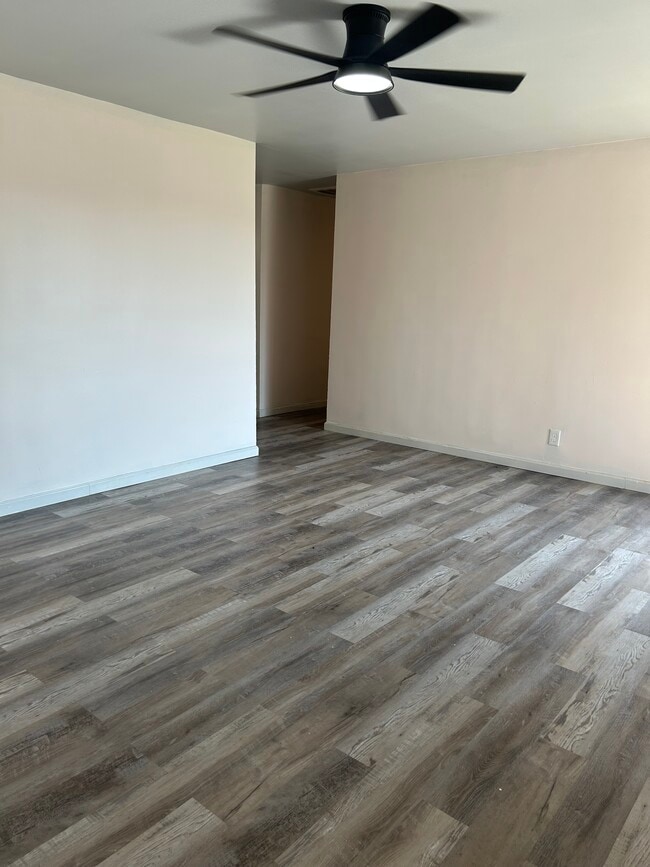 Photo - 1131 S 124th East Ave