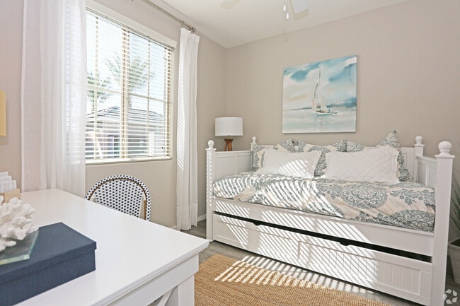 2BR, 2BA - Sunset - 1,022 SF