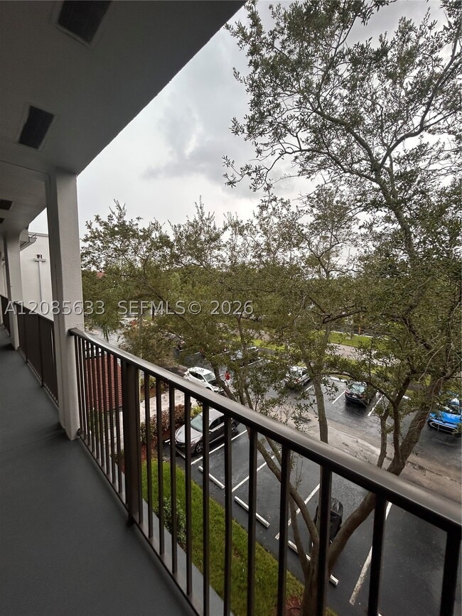 1351 SW 125th Ave Unit 405S