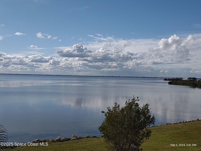 Photo - 201 International Dr Unit 643