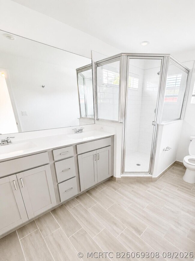4345 Pond Lily Ln
