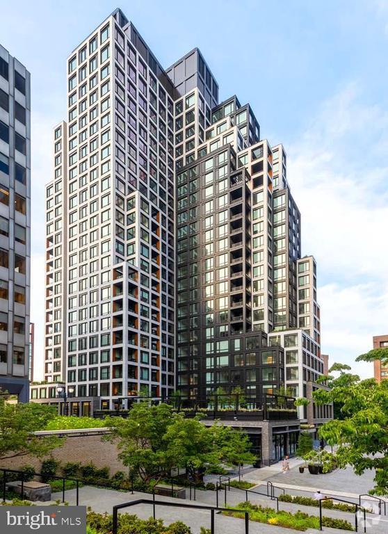 Building Photo - 269 19th Ct S Unit PH2402 Rental