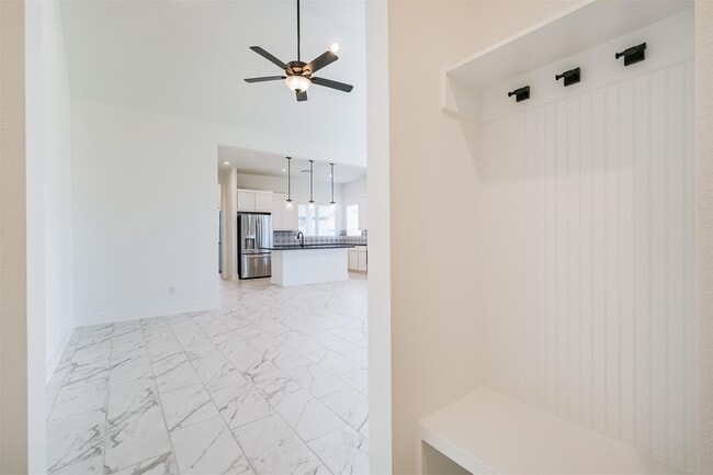 Photo - 1547 Cathedral Bend Drive
