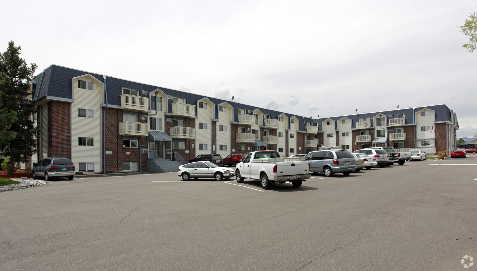 Photo - Viking Square Apartments