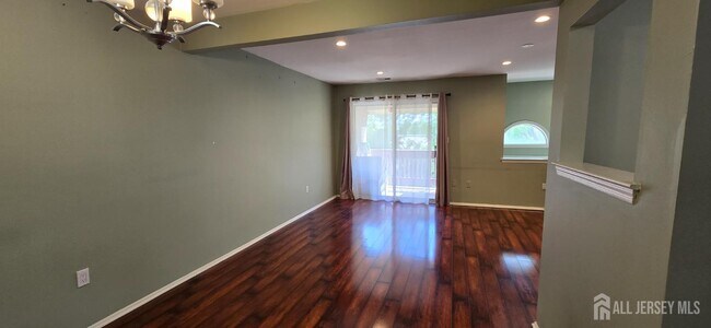 Photo - 310 Michaels Ct Casa Adosada