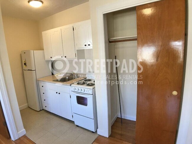 Photo - 1 bedroom in Boston MA 02135