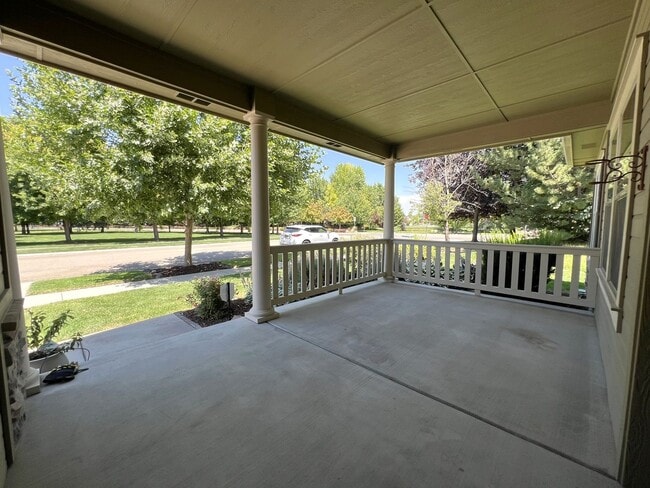 5337 W Durning Dr