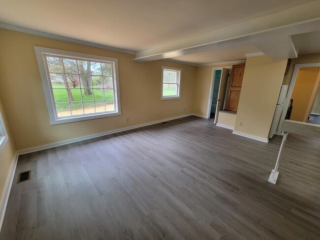 Photo - 4727 Dam Rd