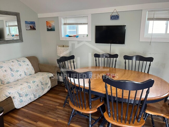 Photo - 7 Perkins Ave Unit C