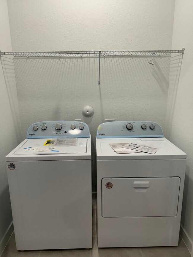 Photo - 876 NW 3rd Way