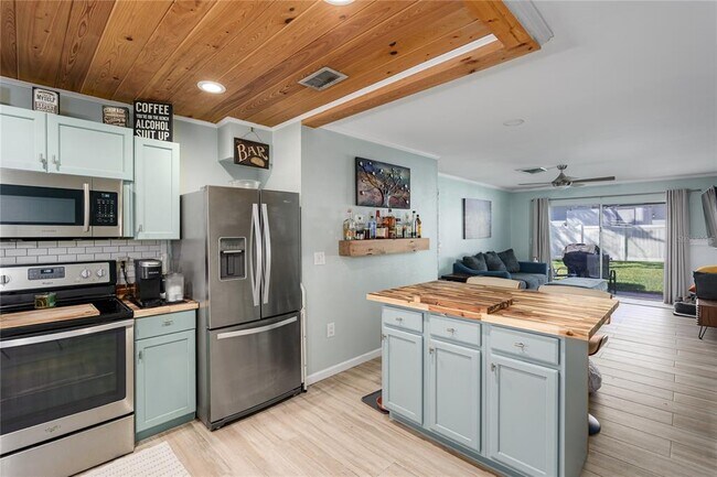 Photo - 2115 9th Ave W Unit 6D