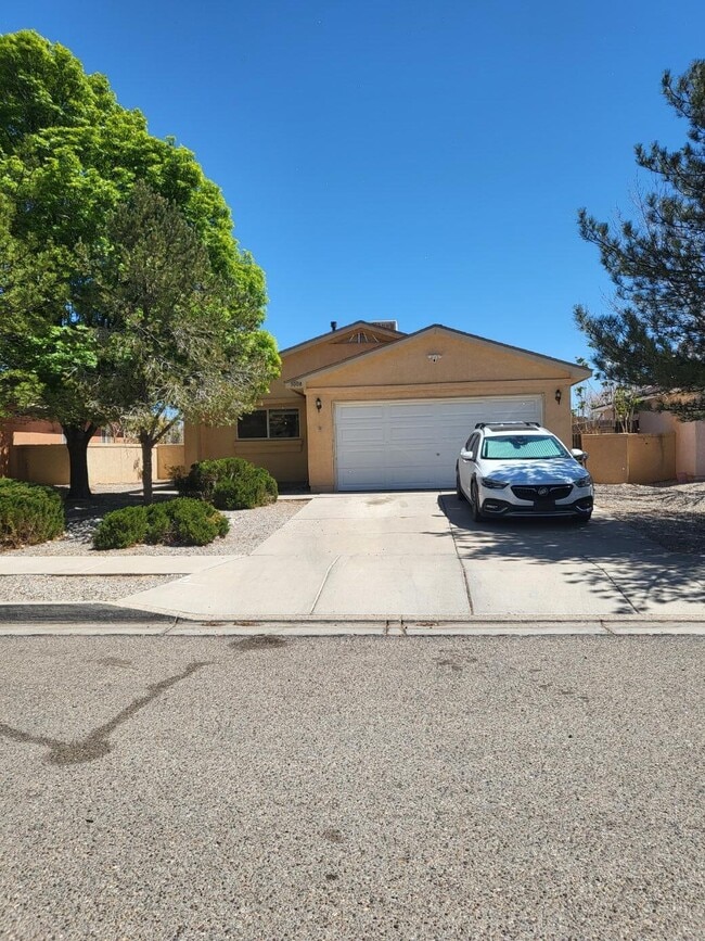 Photo - 3008 Laurel Meadows Dr