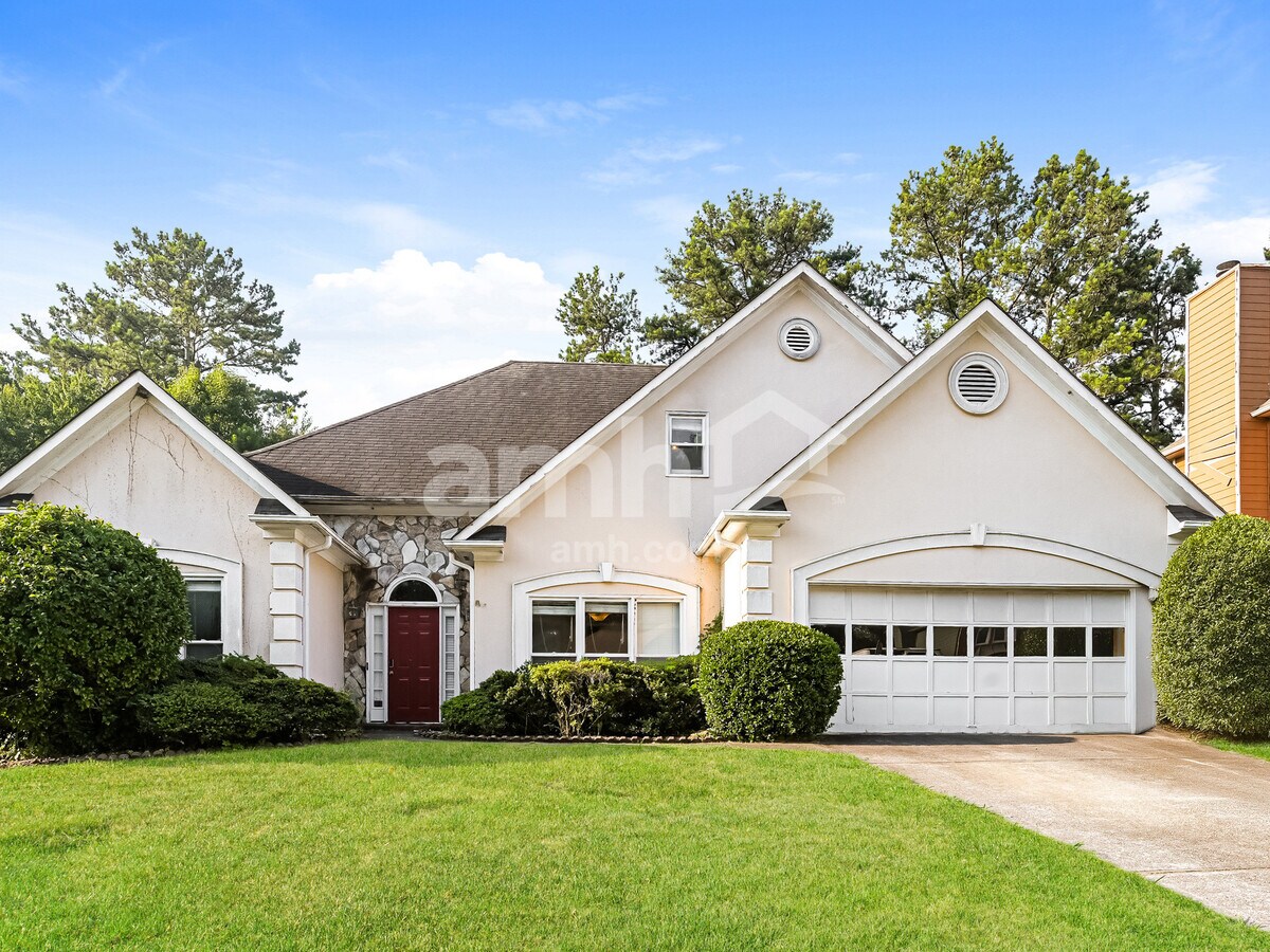 Photo - 940 Fox Meadow Ln