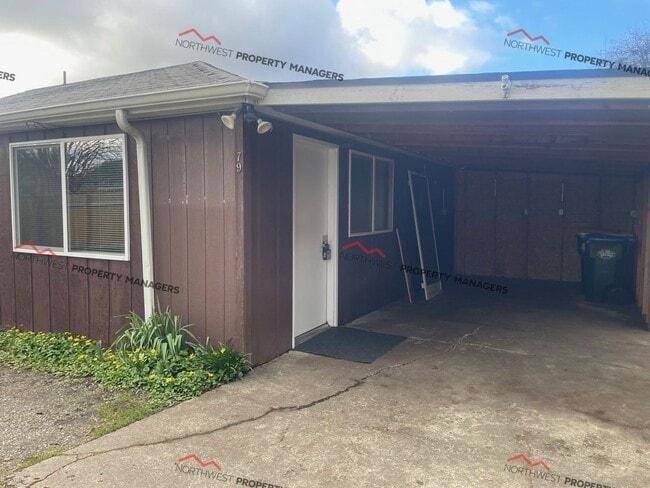 Building Photo - r259 Unit 79