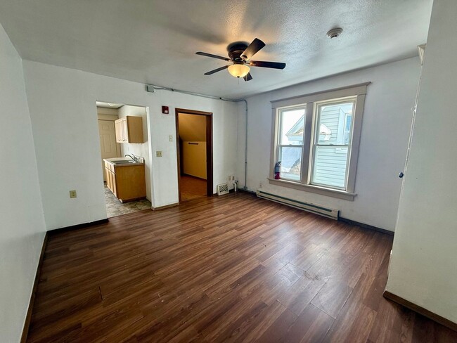 Photo - 724 Washington St Unidad Upper