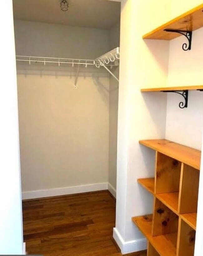 Photo - 420 16th St SE