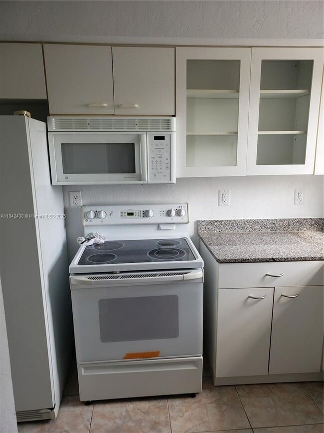 Building Photo - 456 NW 85th Street Rd Rental