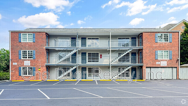 Building Photo - 732 Scotland St Rental