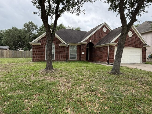 Photo - 8011 Aspen Dr