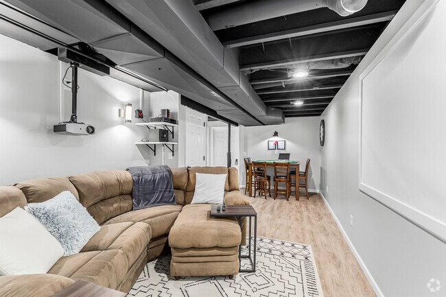 Building Photo - 51897 Huntley Ave Rental