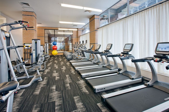 Photo - 225 Rector Pl Unit 8-32