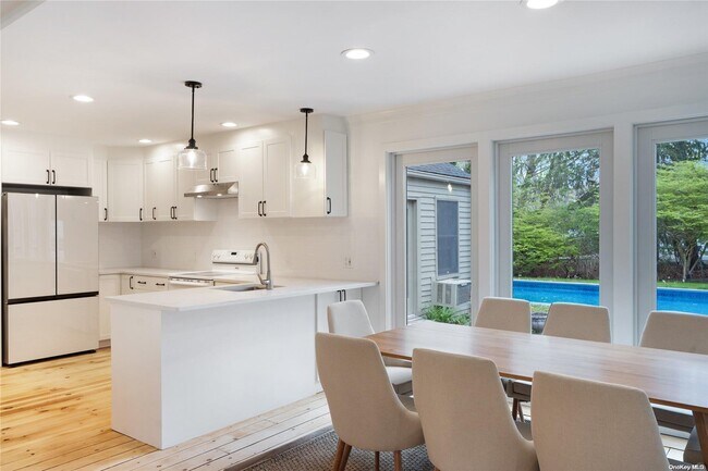 Photo - 60 Aspatuck Rd