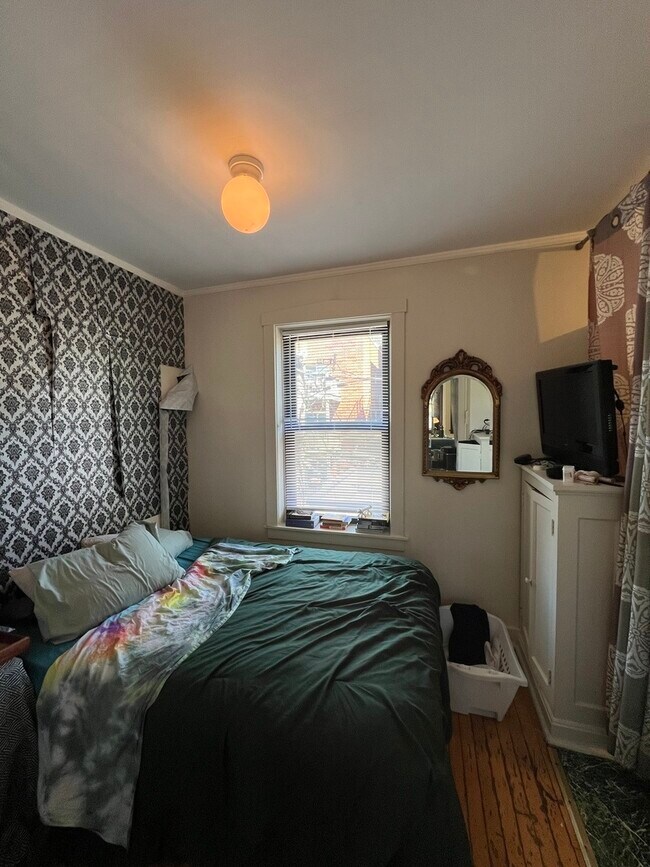 Photo - 3843 N Greenview Ave Unit 2