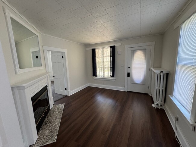 Photo - 1210 S Cornelia St Unit 1st. Floor