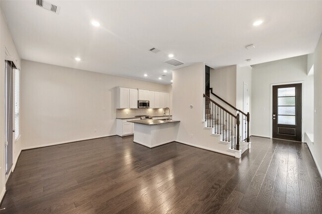 Photo - 708 Ivory Manor Dr