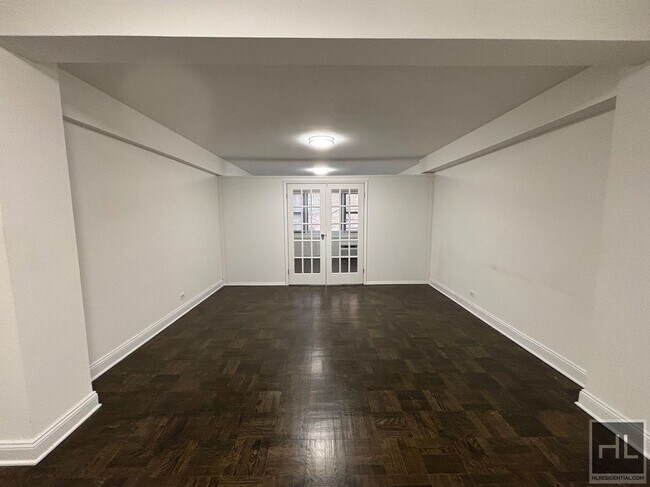 Photo - BEEKMAN PLACE Unit 2B