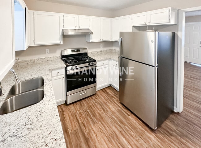 Photo - 2757 Sanibel Ln SE