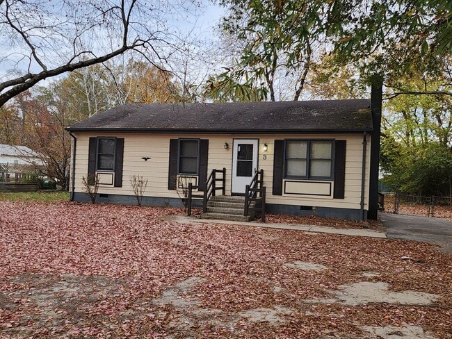 Photo - 3 Bedroom 1.5 Bath Rancher in Henrico County!