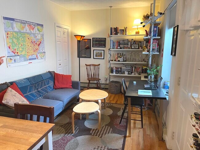 Photo - 98 Berkshire St Unit 3C