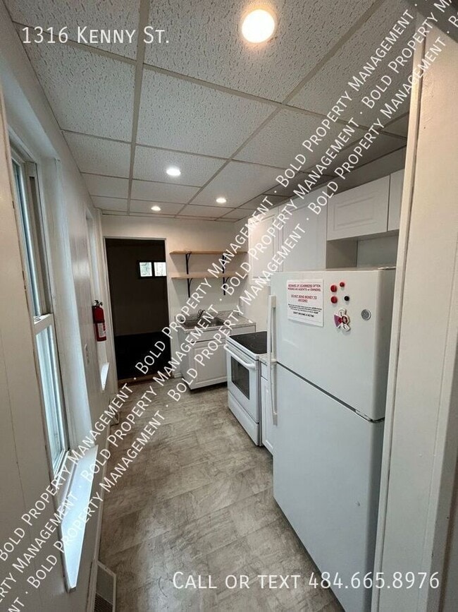 Photo - 1316 Kenny St