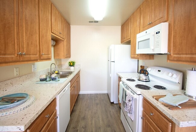 Photo - Gold Coast Apartments