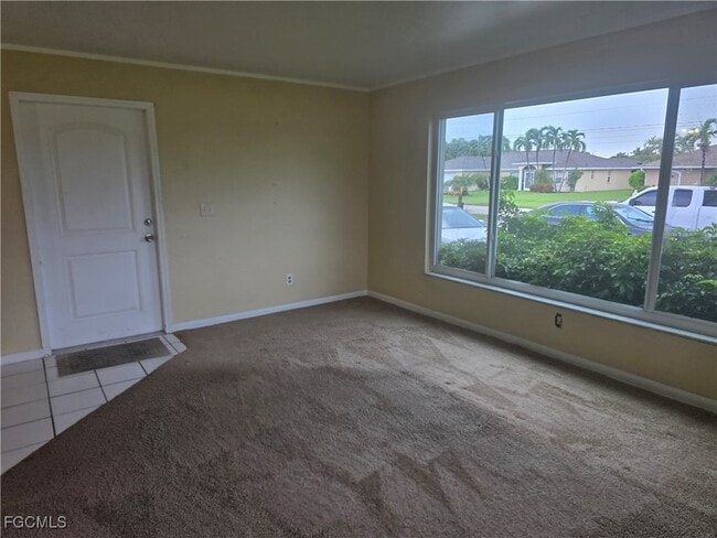Building Photo - 3707 SE 15th Pl Rental