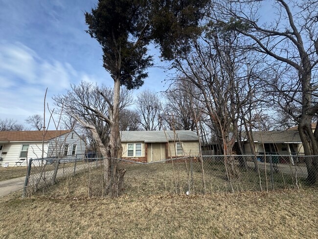 Photo - 2517 SW 42nd St