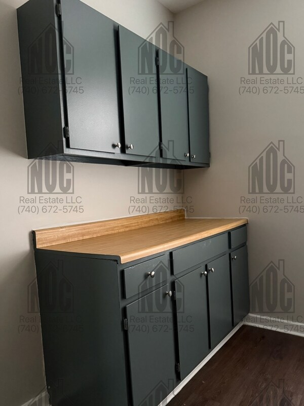 Photo - 160 1/2-160 1/2 Lake St