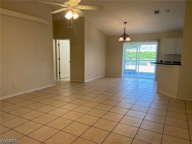 Photo - 2231 SW 12th Ave