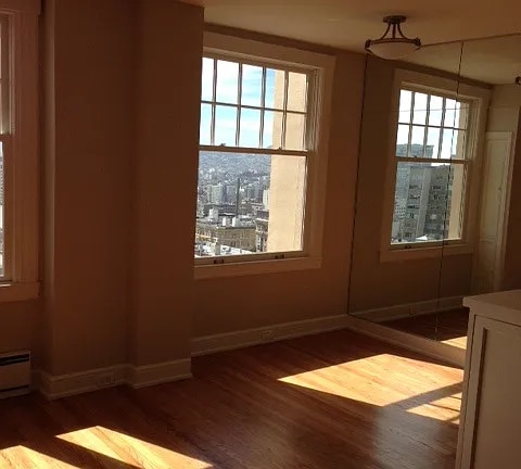 Photo - "Charming 1-Bedroom Oasis in the Heart of San Francisco – Spacious 849 Sq Ft!"
