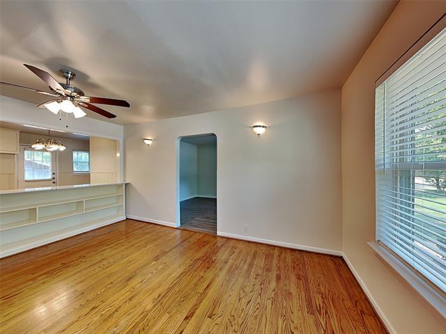 Photo - 1002 Noble Ave