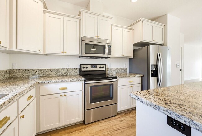 Photo - 1500 Darlene Dr