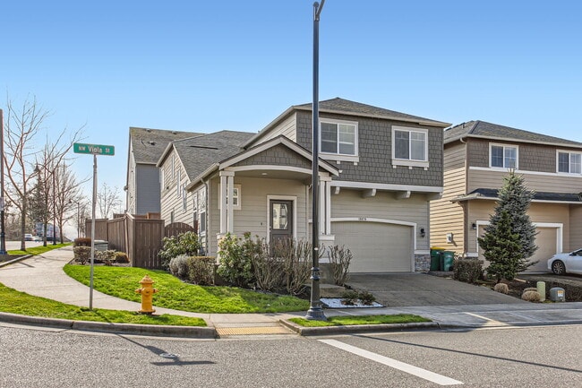 Photo - 16678 NW Viola St