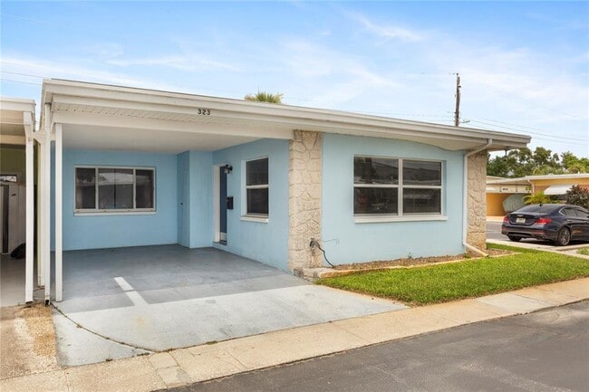 Photo - 250 Rosery Rd NW