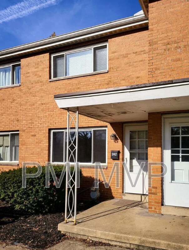 Photo - 242 Broad Meadows Blvd