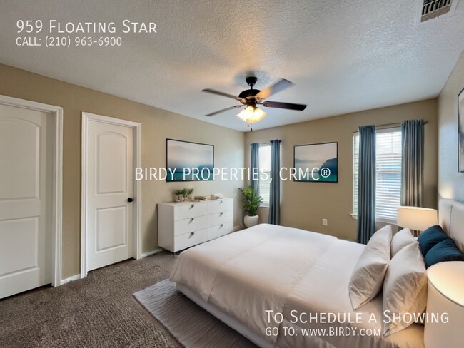 Photo - 959 Floating Star