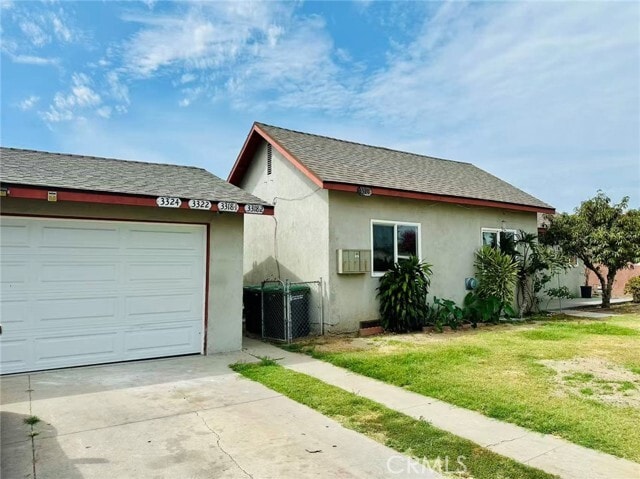 3320 Tenaya Ave