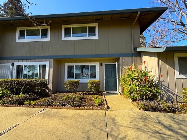 Photo - Charming 3-Bedroom, 2-Bath Townhome in Prime Fremont Location