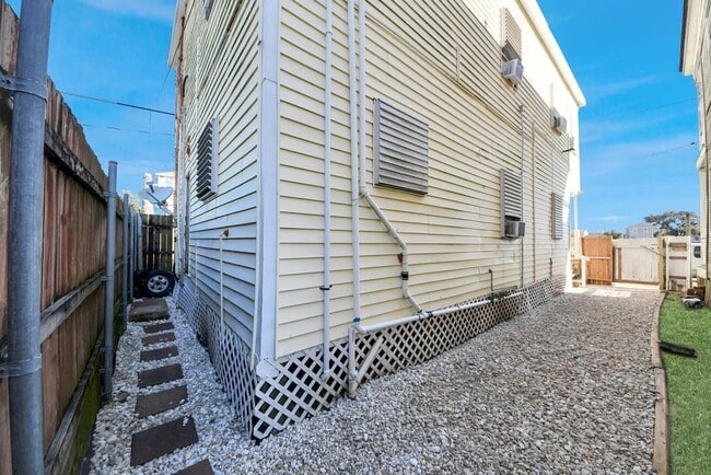 Photo - 1213 28th St